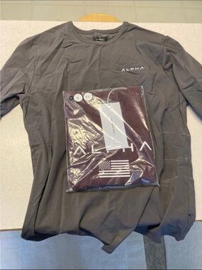Alpha Extra Large XL Brown & Maroon Long Sleeve Shirts Lot Of 2 New Nwt Workout